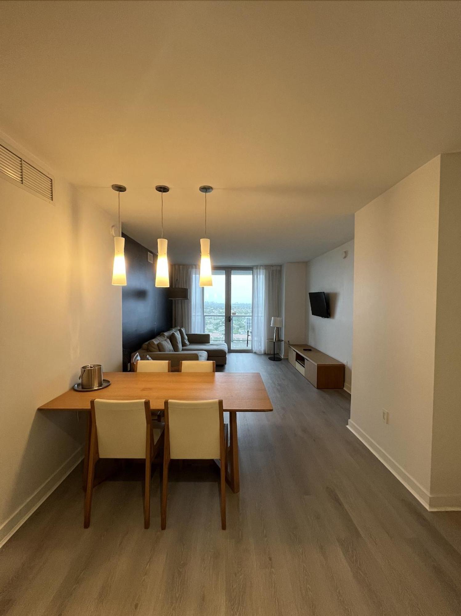 23Rd Floor Luxury & Spacious Beachwalk Resort Apartment With Amazing View 할렌데일비치 외부 사진