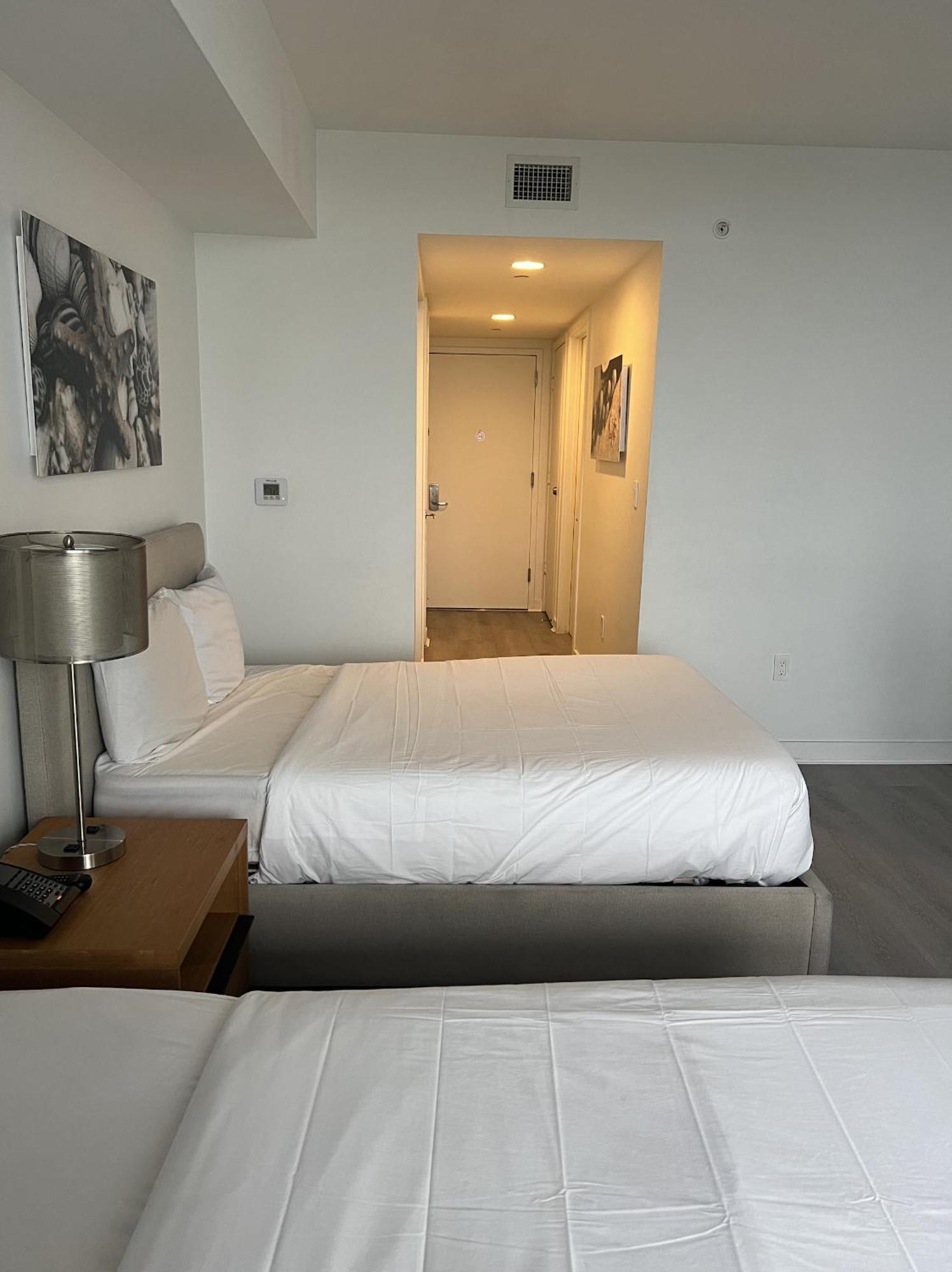 23Rd Floor Luxury & Spacious Beachwalk Resort Apartment With Amazing View 할렌데일비치 외부 사진